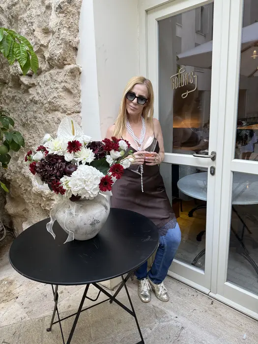 סידור פרחים" בשורות טובות"